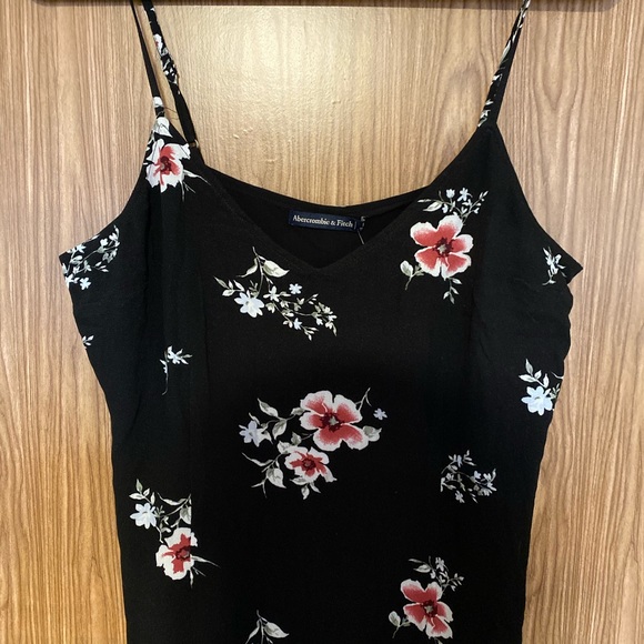 ✨NEW✨ A&F Long Summer Floral Dress - Picture 3 of 5